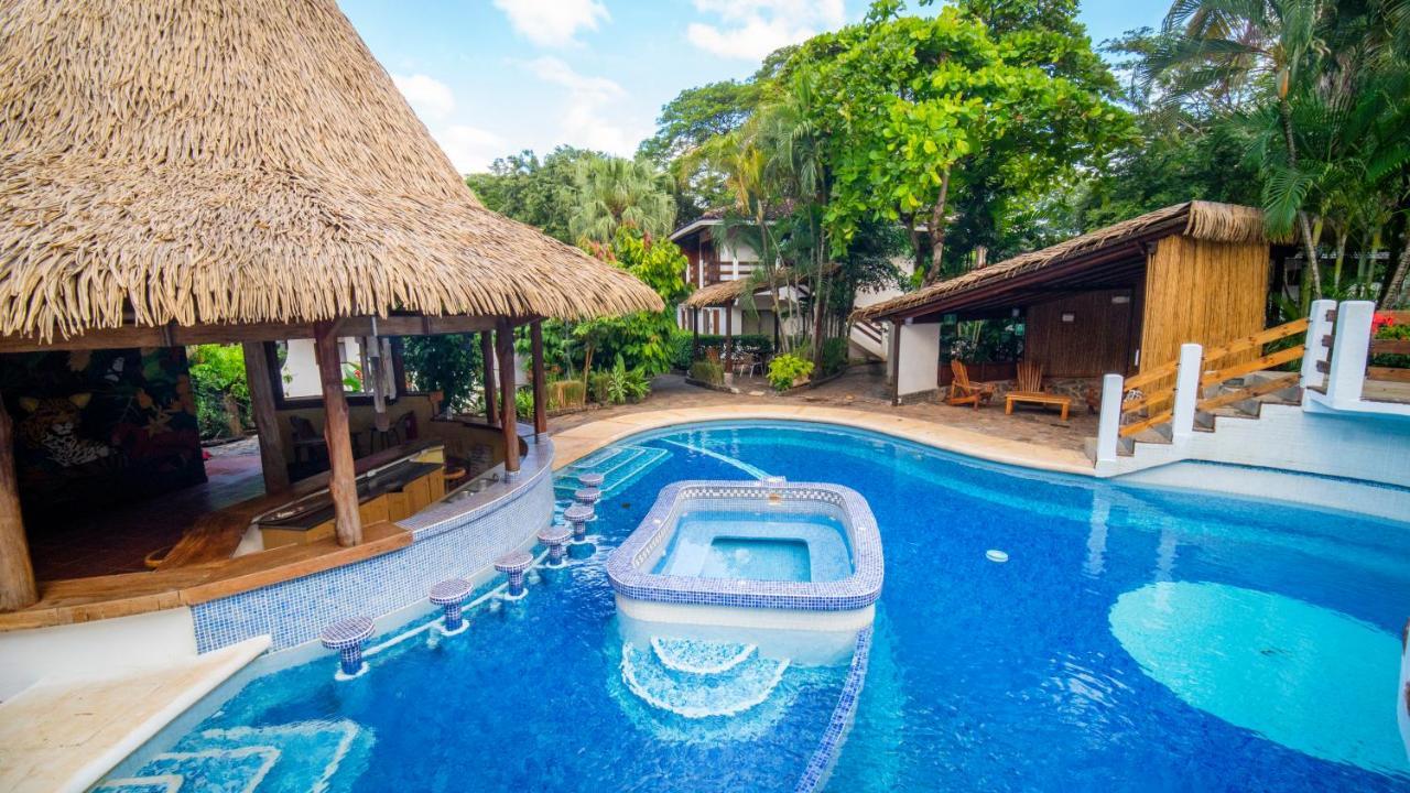 Hotel Luna Llena Тамариндо Экстерьер фото